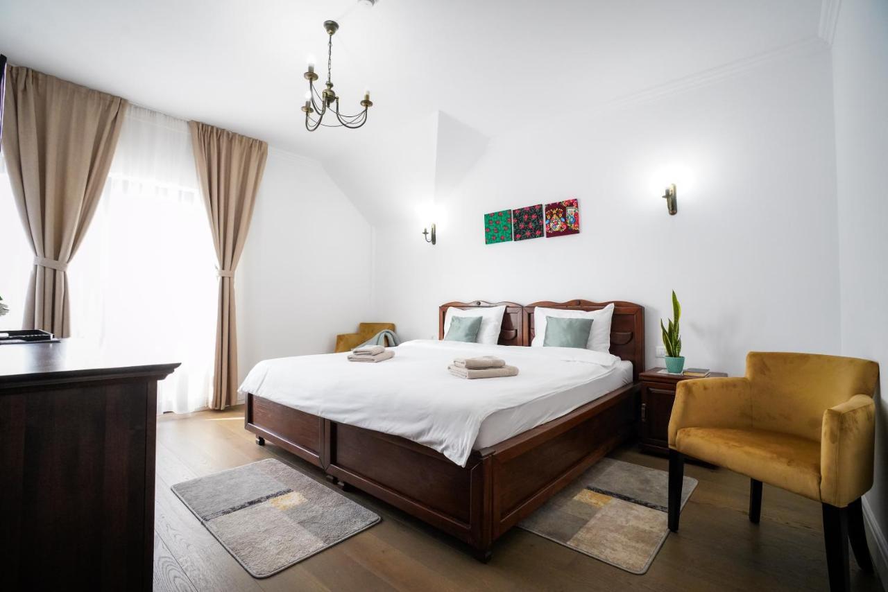 Hotel Yara Vişeu de Sus المظهر الخارجي الصورة
