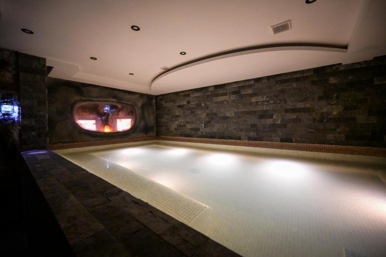 Hotel Yara Vişeu de Sus المظهر الخارجي الصورة
