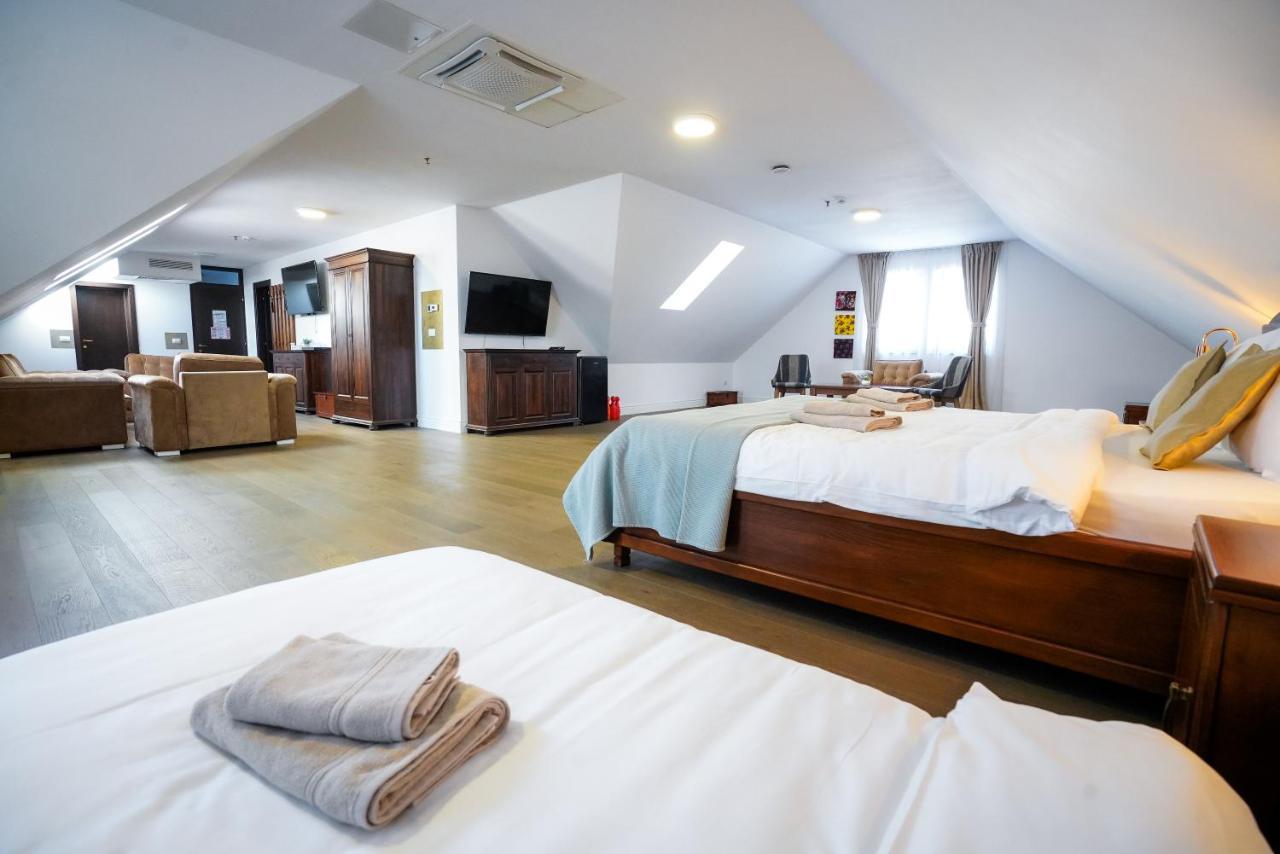 Hotel Yara Vişeu de Sus المظهر الخارجي الصورة