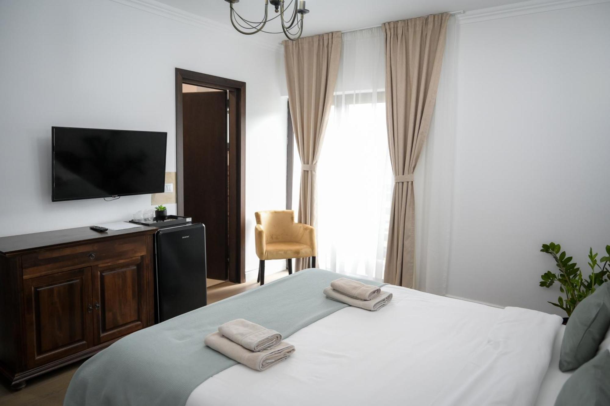 Hotel Yara Vişeu de Sus المظهر الخارجي الصورة
